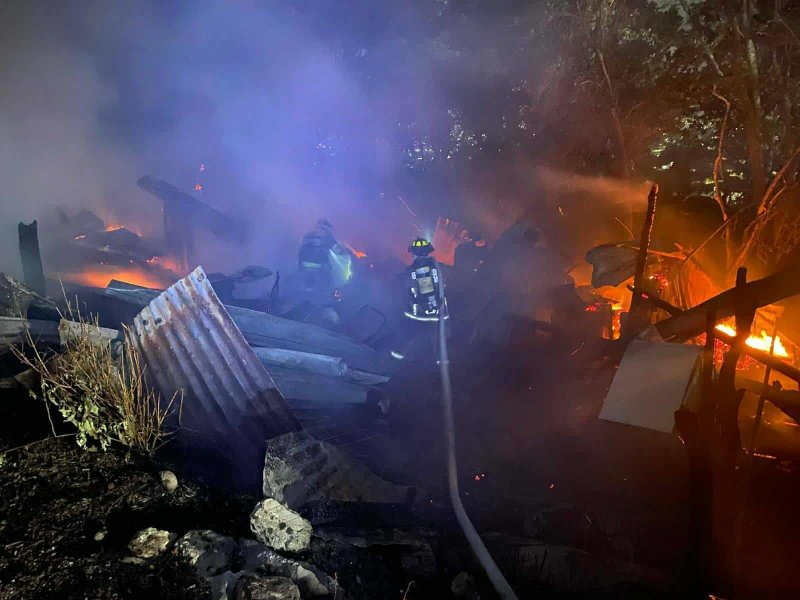 ⚠️ Incendio ⚠️ Adulto mayor mu3re calcin4do tras incendio de domicilio en la colonia El Durazno
