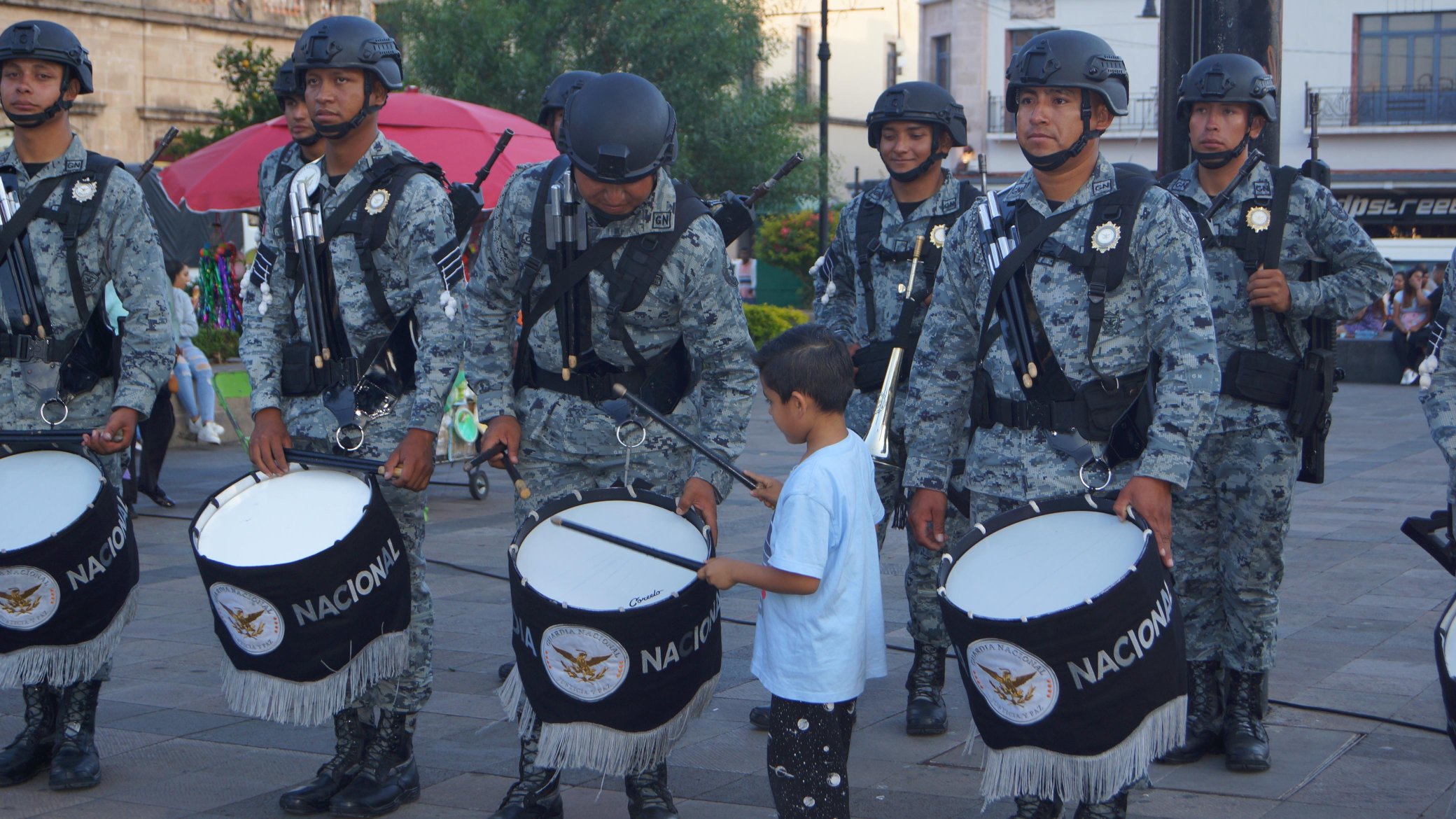 ⚠️ Seguridad ⚠️ El Ejército Mexicano y la Guardia Nacional te invitan a conocer sobre las actividades  de Proximidad Social que realizan dentro de la comunidad ; dentro del Plan "G