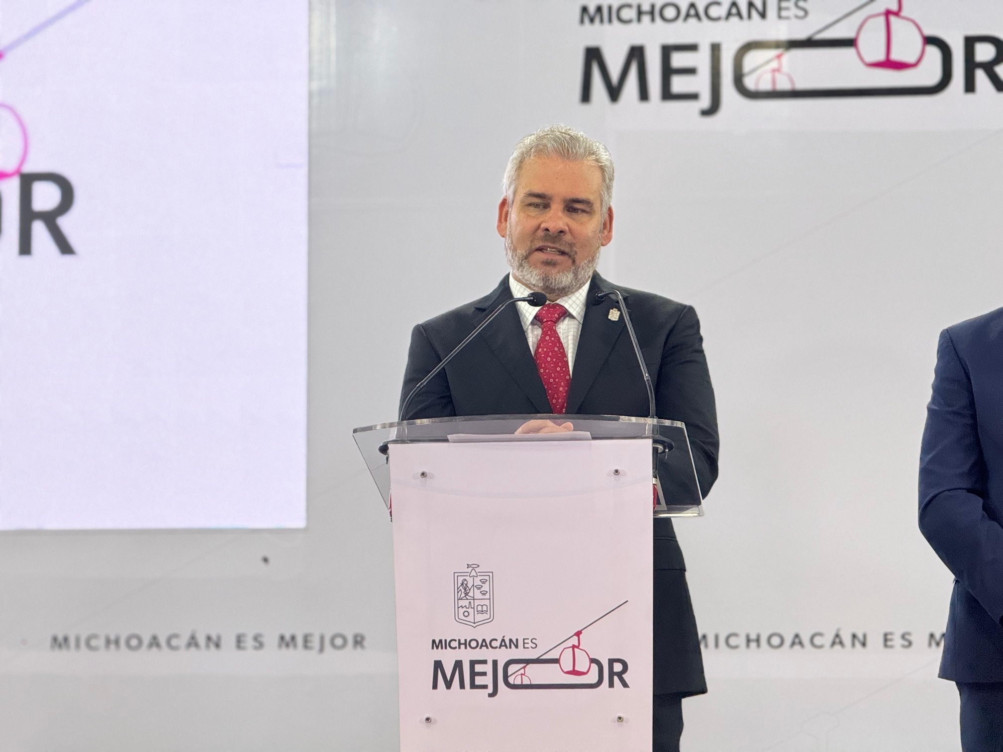 Gobernador vincula a gavilla de San Miguel del Monte con robo de vehículos en Charo y Mil Cumbres