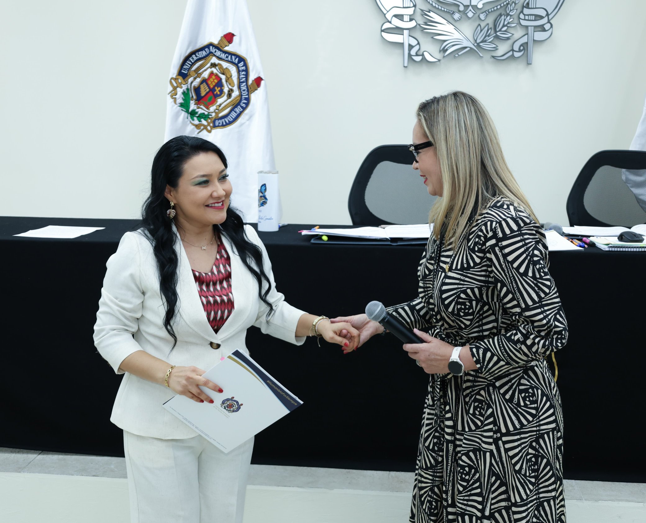 La doctora Karla Fernández Chávez, nueva directora de la Facultad de Odontología