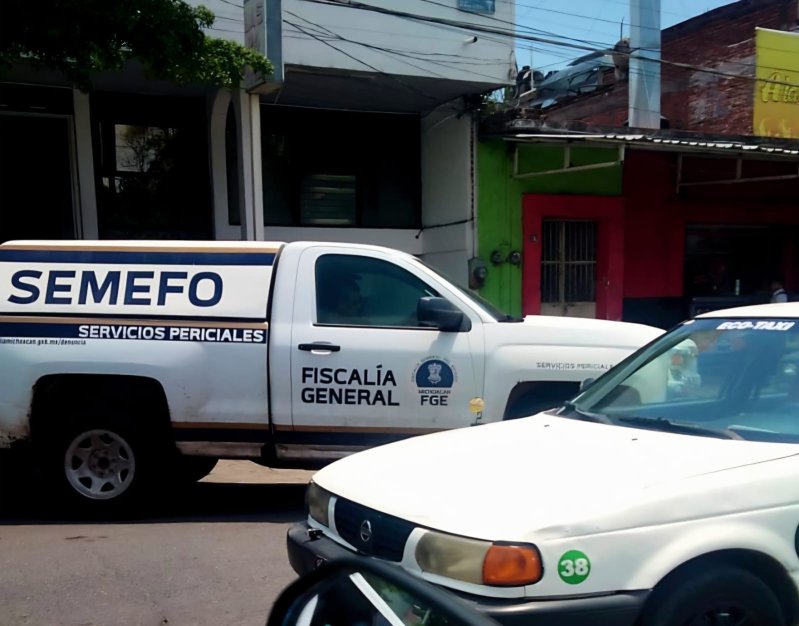 Muere “El Chaparro” tras accidente al demoler una barda, en inmueble de Apatzingán