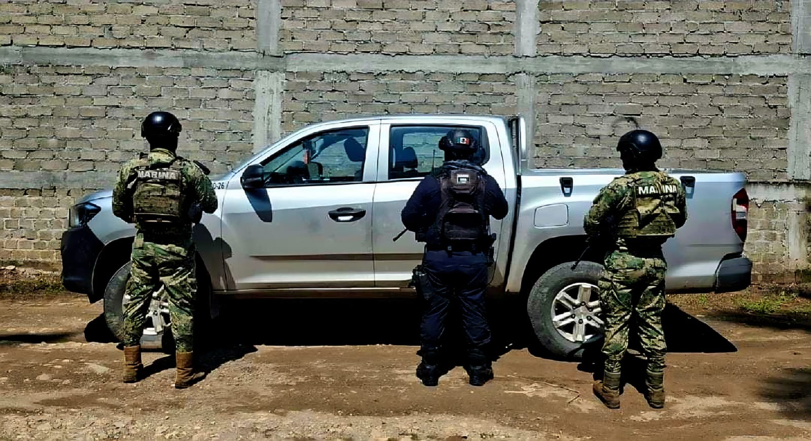 Hombre es baleado durante el robo de su camioneta en LC