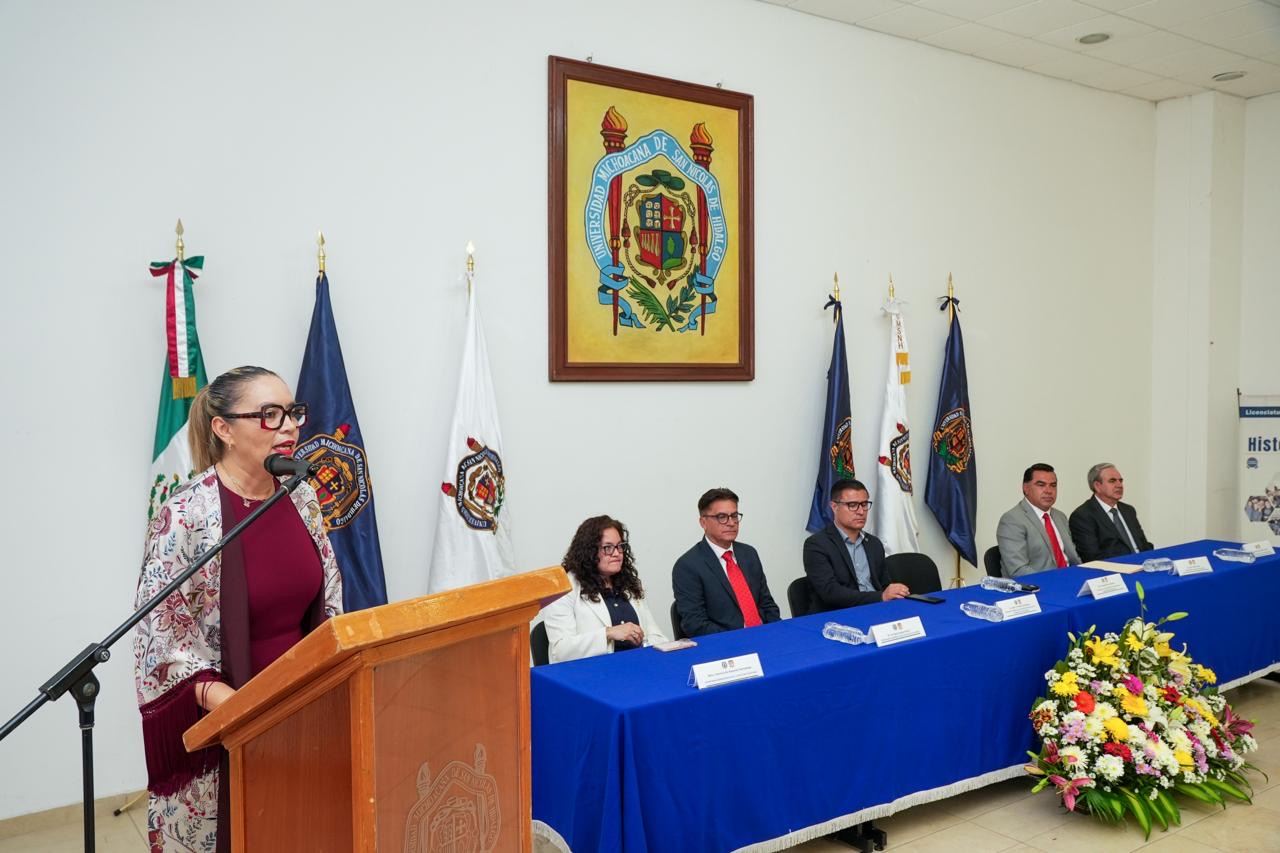 Facultad de Historia de la UMSNH evoluciona, camina hacia la renovación; Yarabí Ávila señala que es necesario ajustarse a los nuevos tiempos