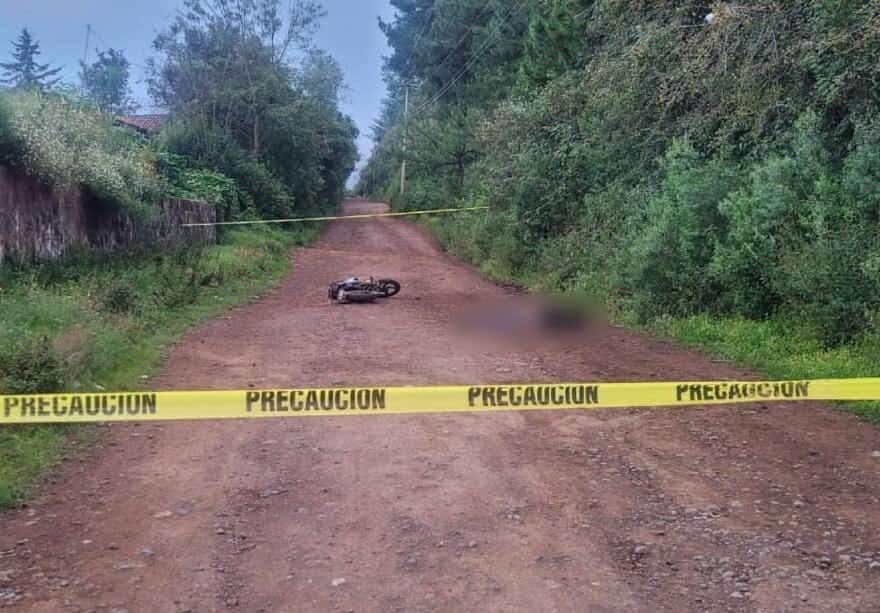 Motociclista sufre mortal accidente en la región de Pátzcuaro 