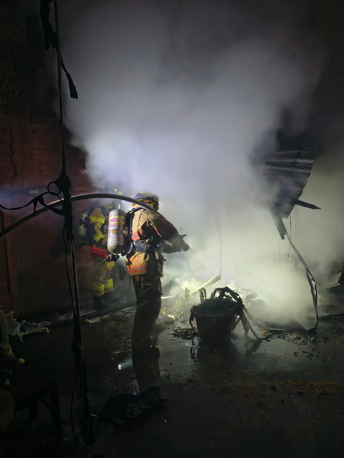 Se registra incendio en domicilio al norte de Morelia 