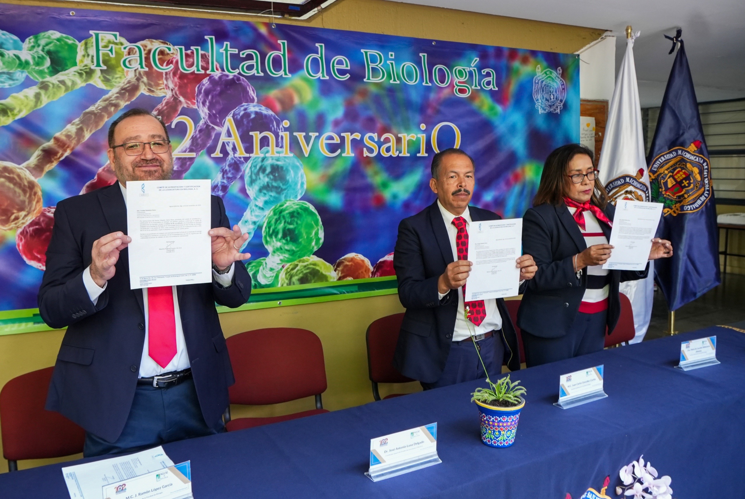 Facultad de Biología celebra aniversario con la reacreditación de su Licenciatura