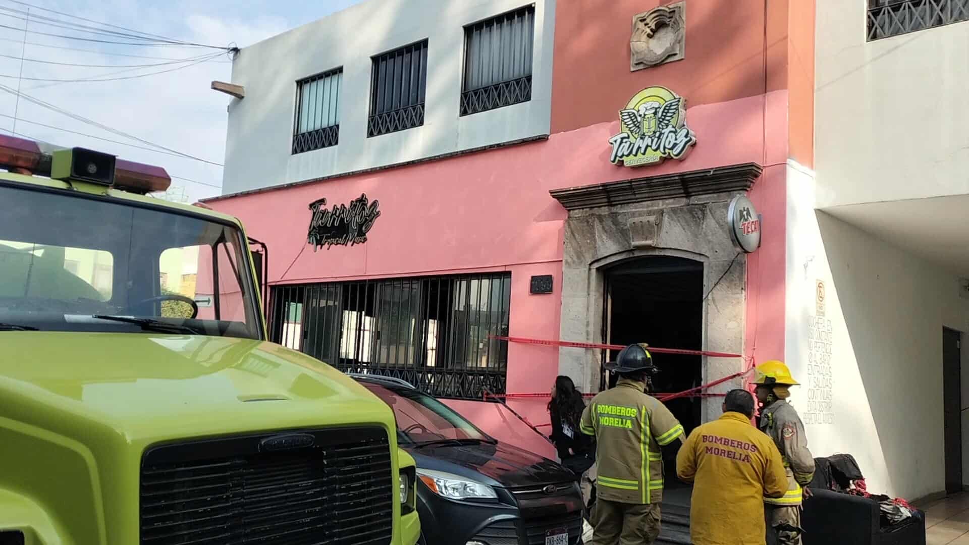 Se registra incendio en un a cervecería de la colonia Cuauhtémoc, en Morelia 