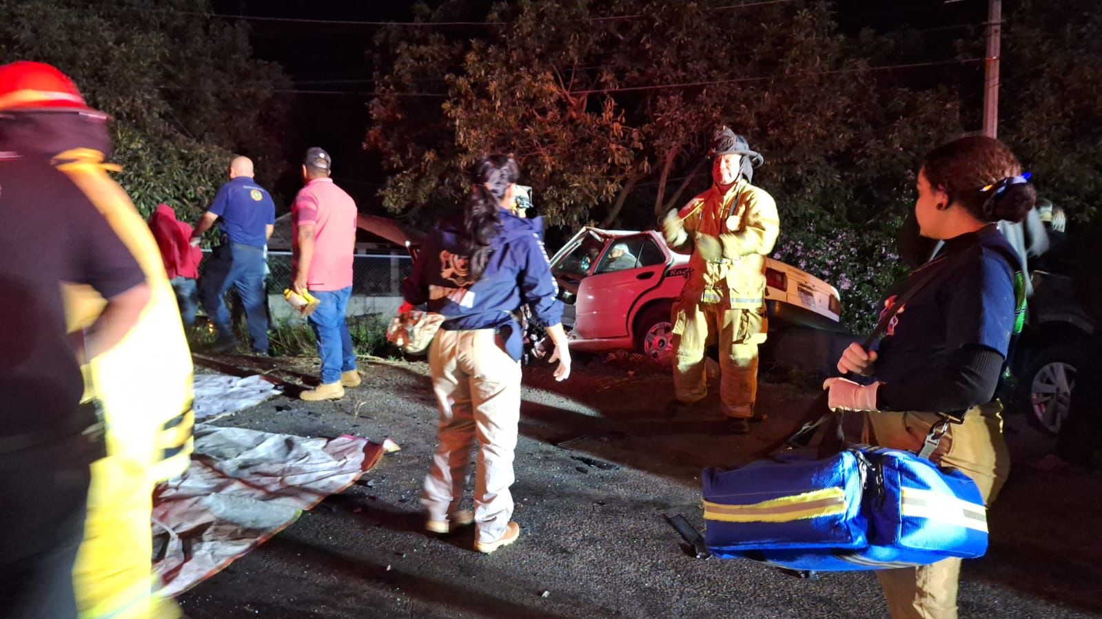 Taxista pierde la vida en hospital, tras aparatoso accidente en la carretera Uruapan - Lombardía