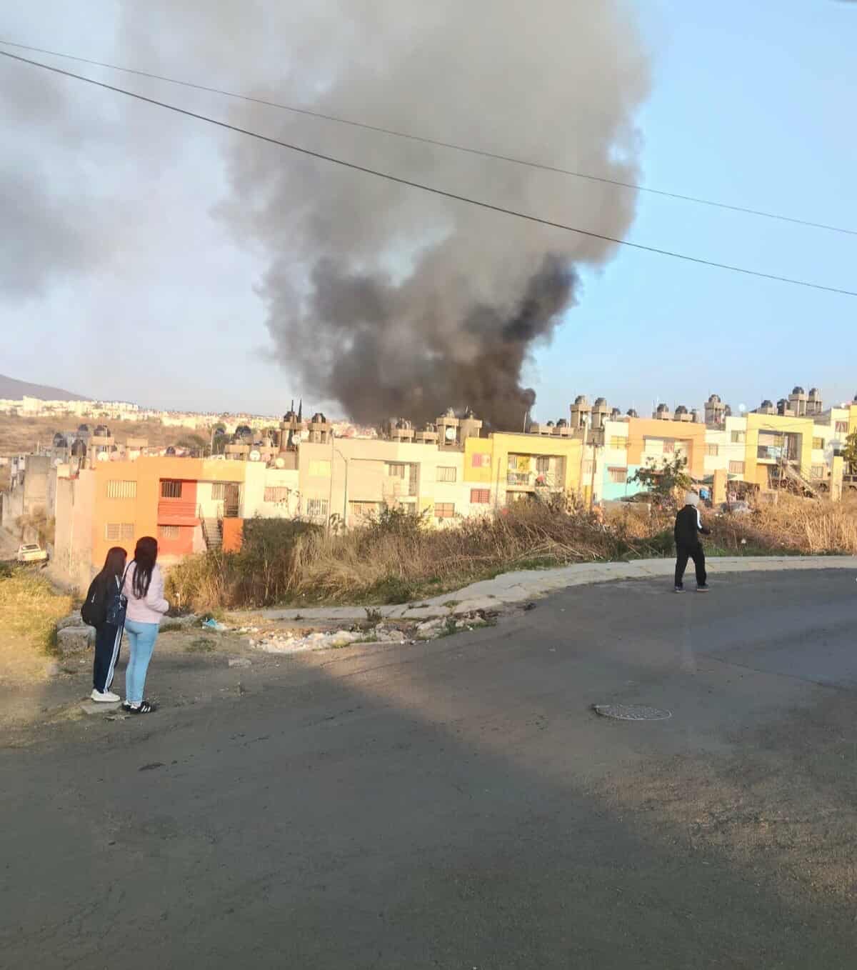 Se registra incendio de domicilio en Hacienda del Sol, Tarímbaro
