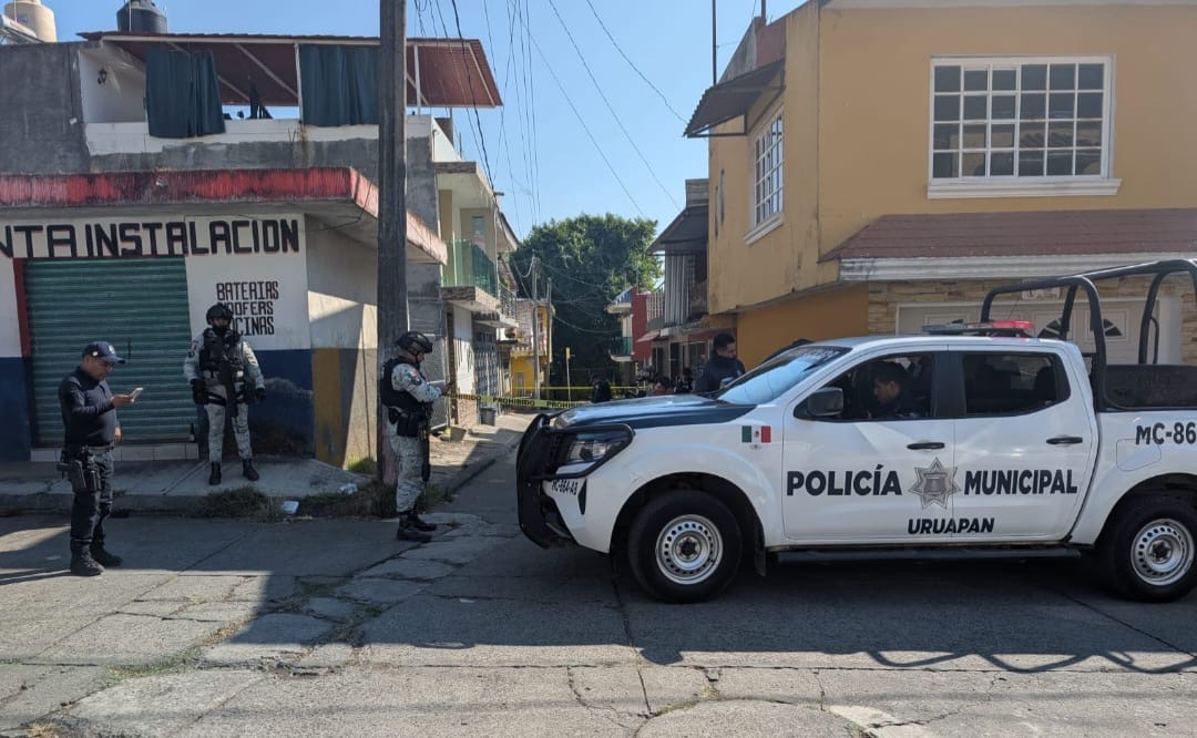 Hombre muere en hospital, tras ser baleado en la colonia Popular Campestre, de Uruapan 