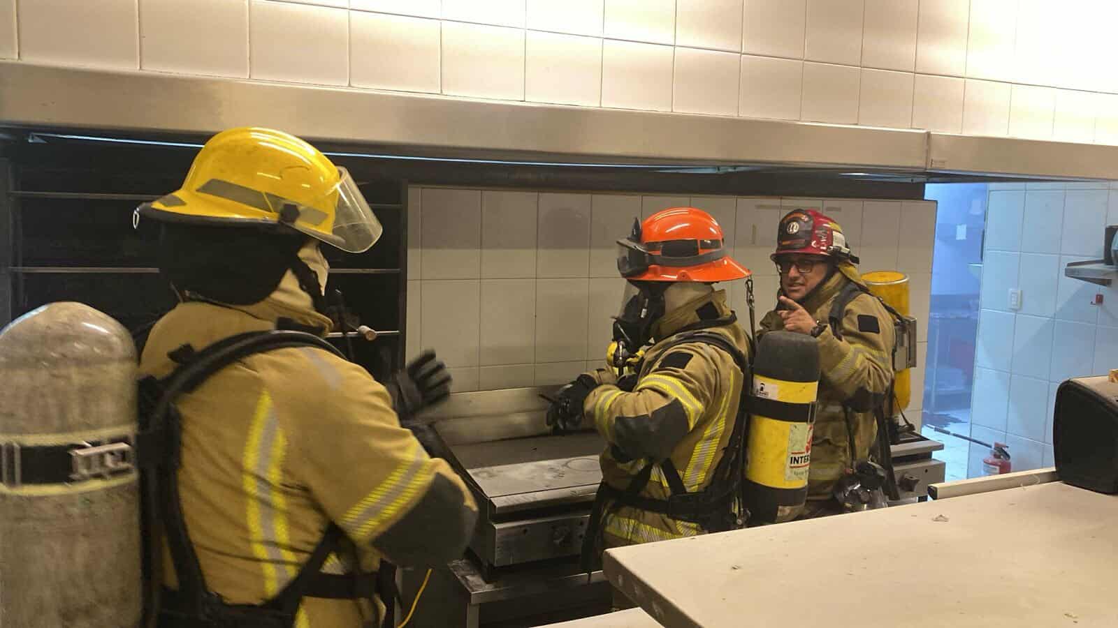 Conato de incendio en el Hotel Alameda de Morelia moviliza a los bomberos