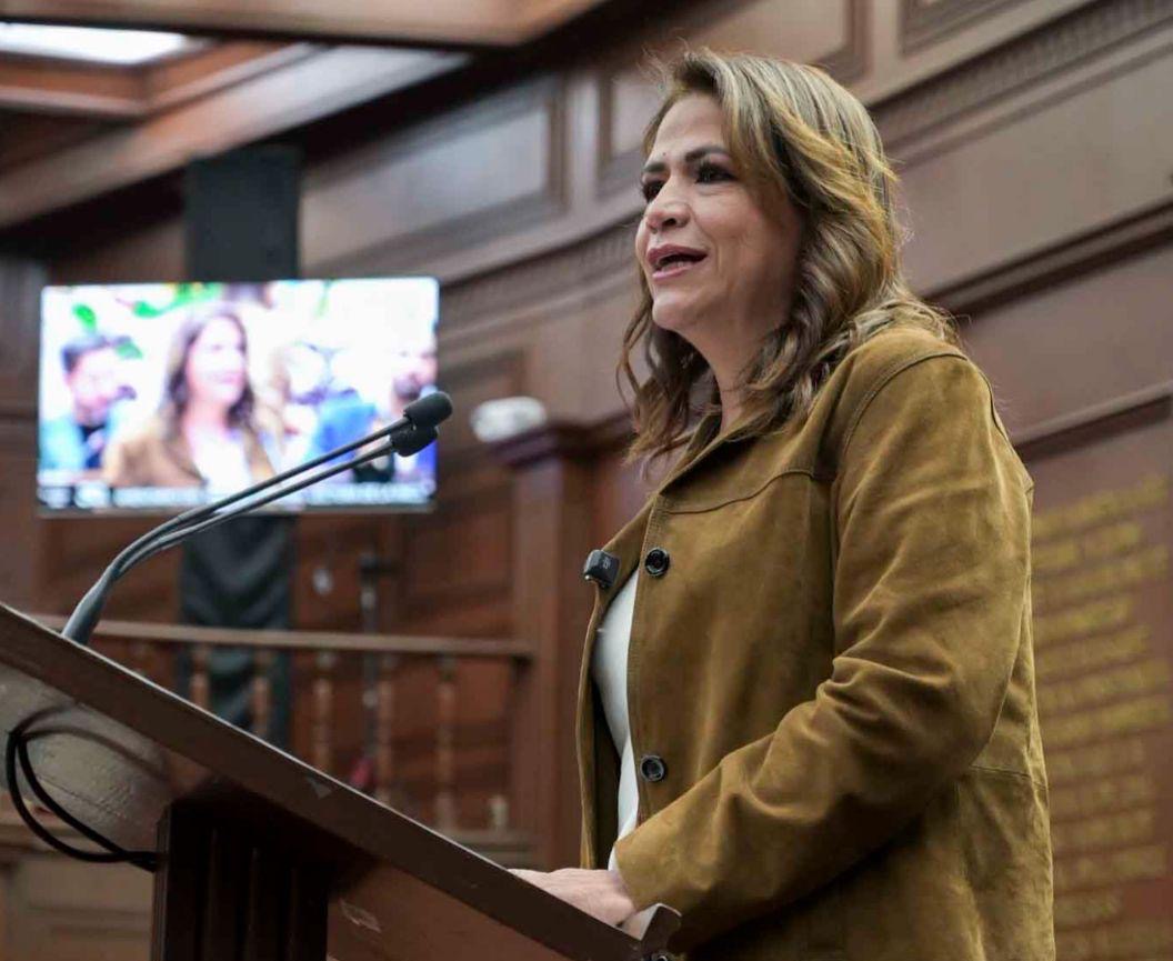 Fabiola Alanís propone reformar el delito de cohabitación forzada para brindar mayor protección a niñas y adolescentes en Michoacán