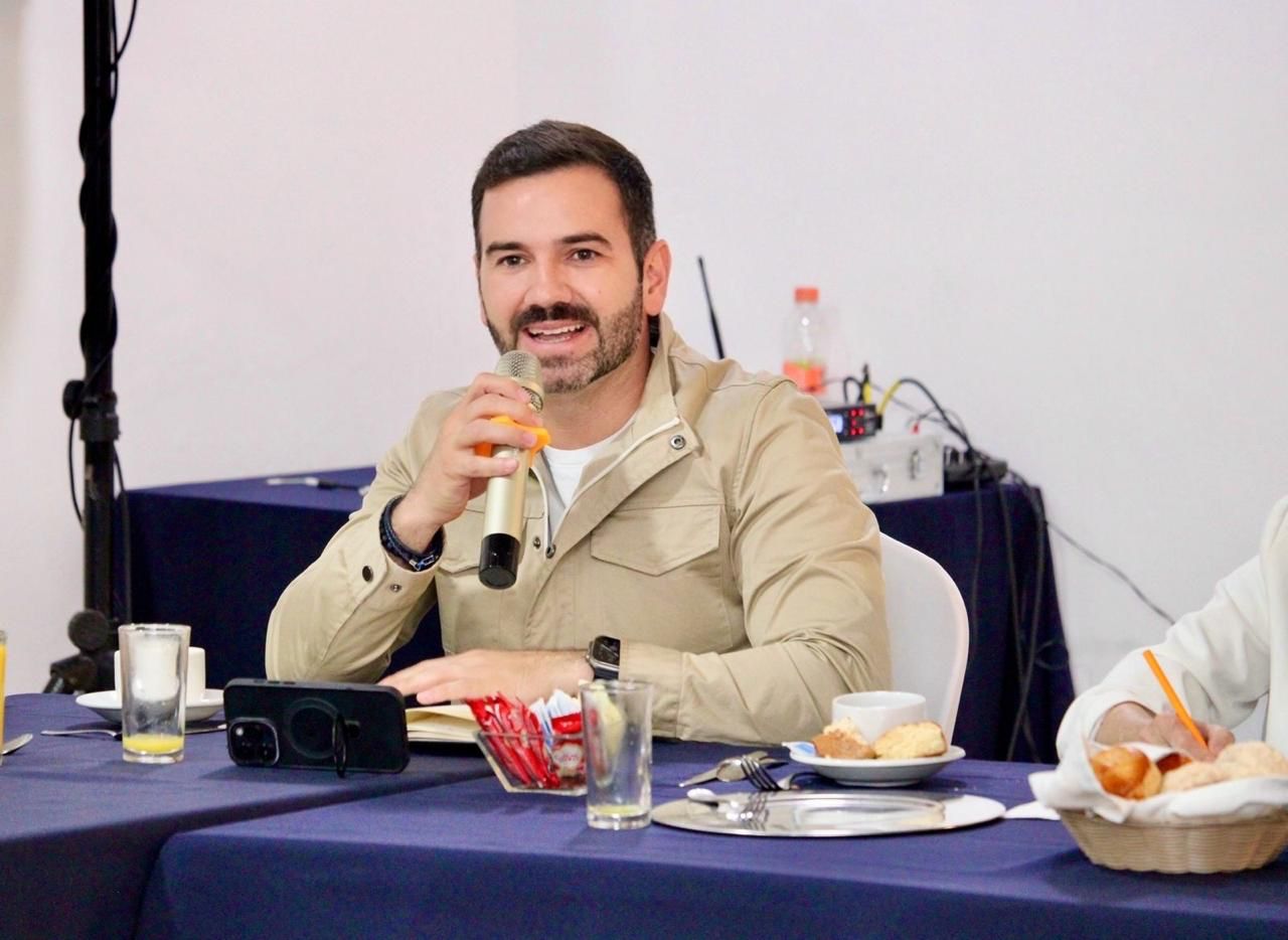 Ayuntamiento denunció penalmente a empresa Sola Basic que defrudó a morelianos y colocó luminarias en el 2019 en Morelia pero no les dio mantenimiento a 8 mil