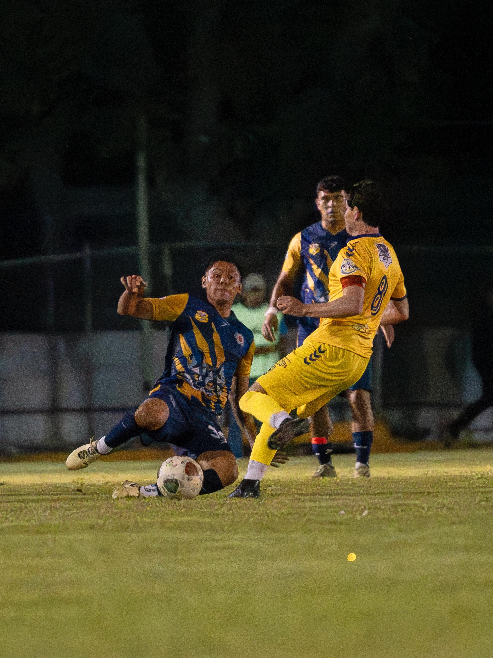 Atlético Morelia-UMSNH se impone a Deportivo Zamora