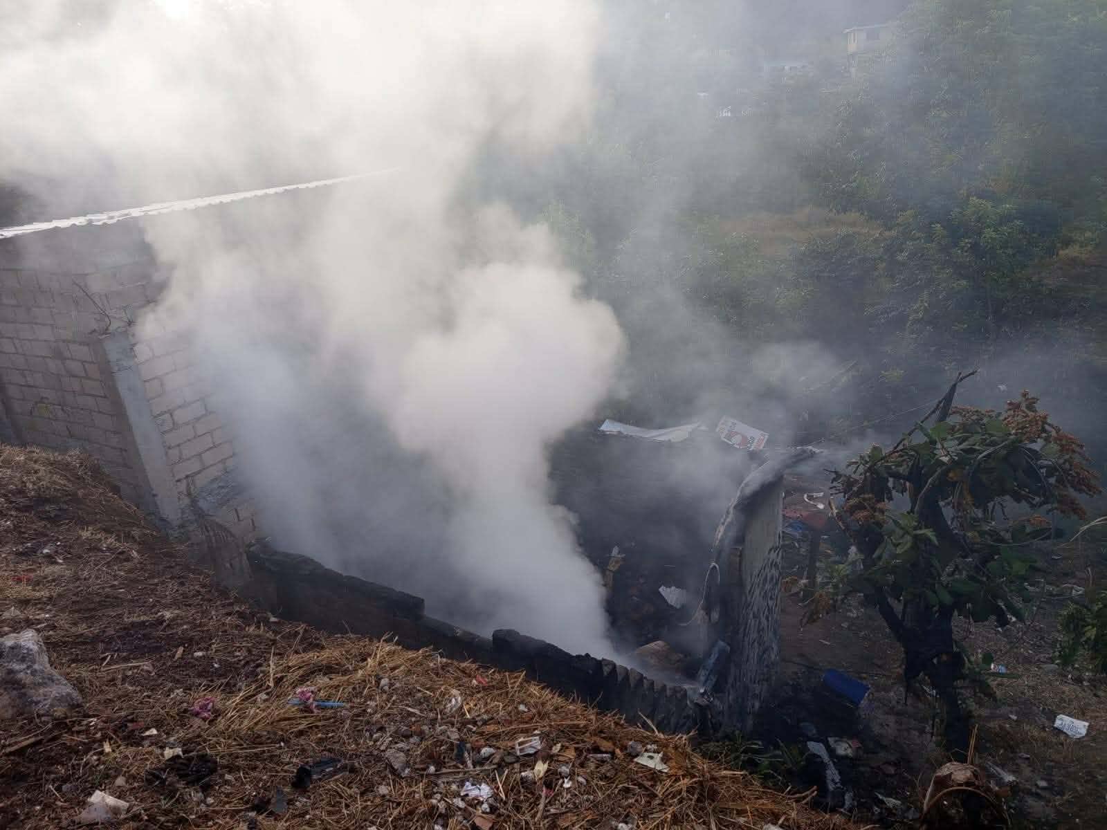 Ocurre incendio en domicilio de Zitácuaro