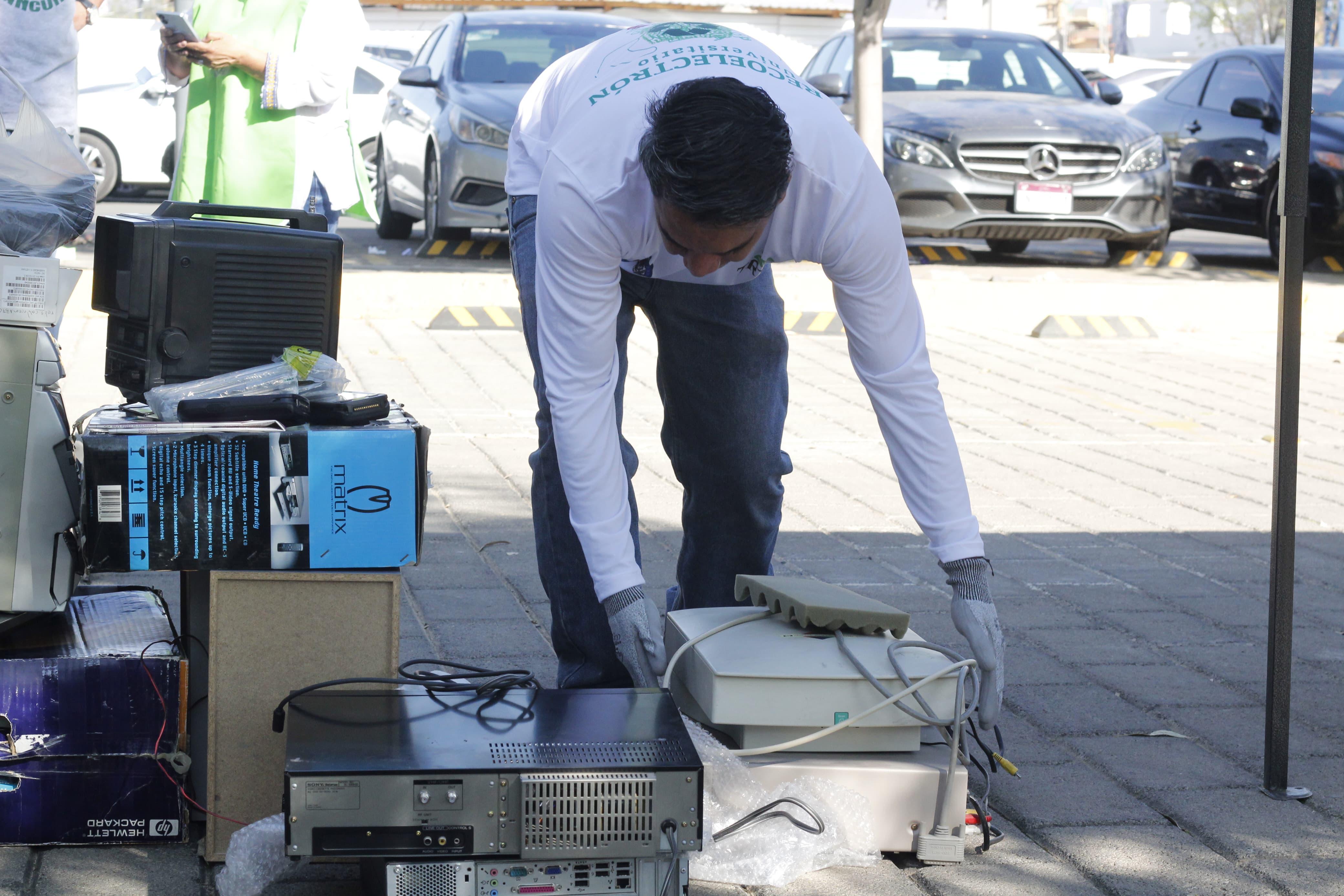 ¿Tienes artículos eléctricos o electrónicos en desuso? ¡Tráelos al Recoelectrón Universitario!