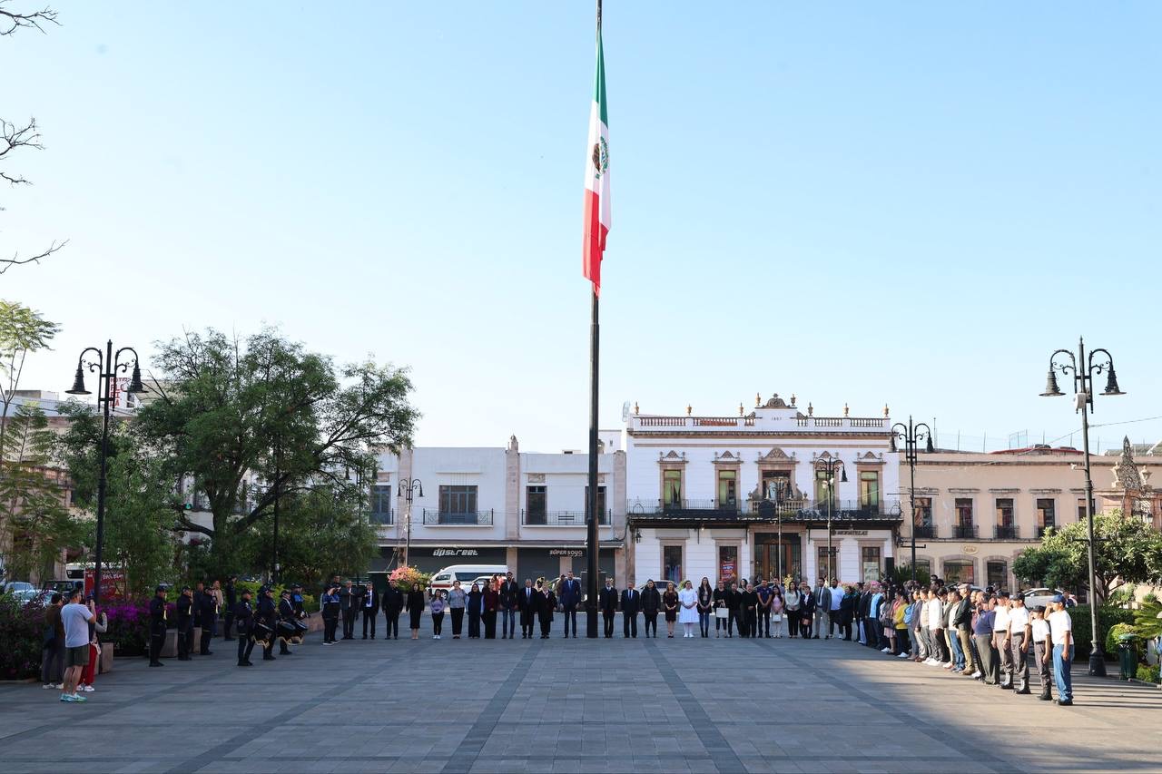 Ayuntamiento de Morelia conmemora CCXX Aniversario del Natalicio de Benito Juárez