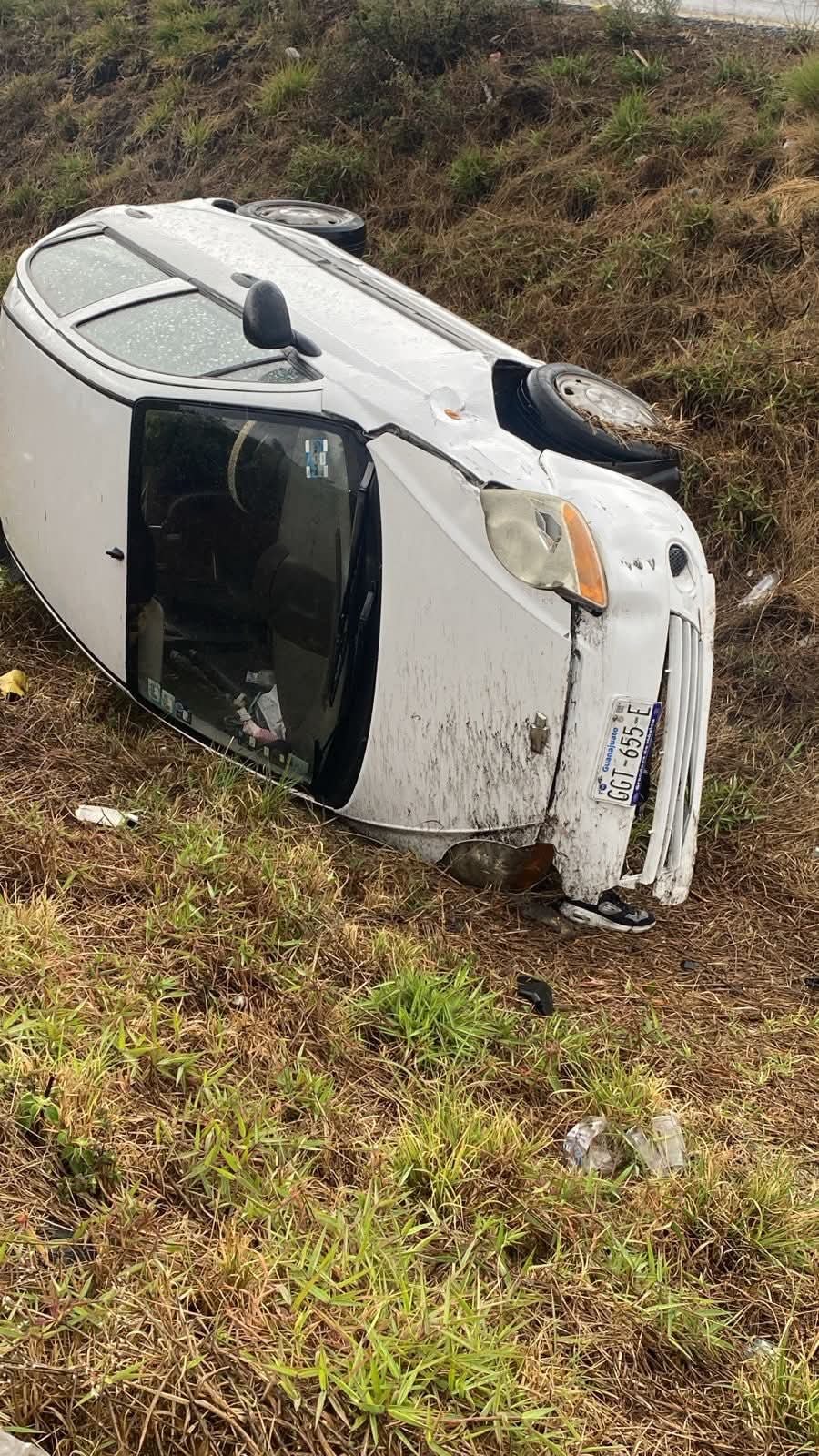 Se registra accidente automovilístico en la Morelia-Pátzcuaro